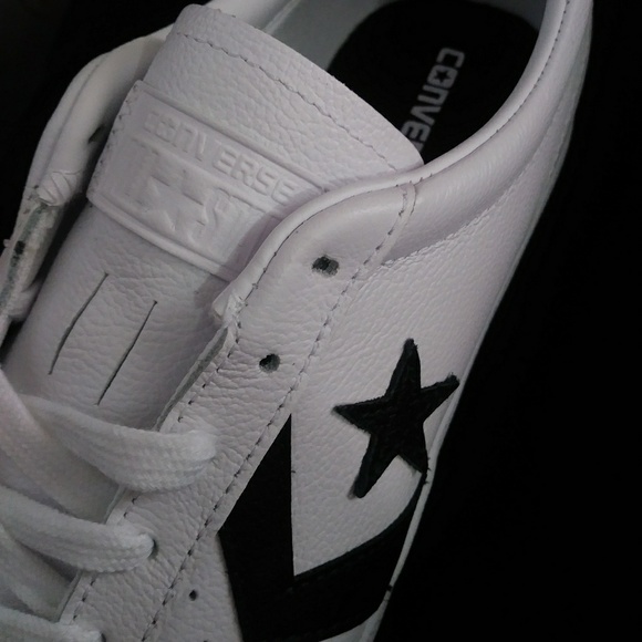 *SOLD!!!* Converse BreakPoint Ox Leather - Picture 3 of 5